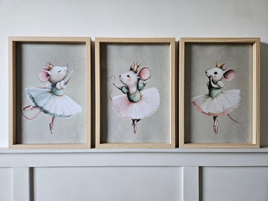 Ballet Dancer Mouse Green